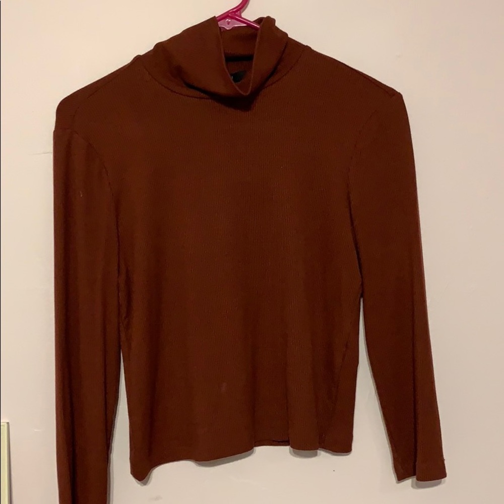 Cropped sweater